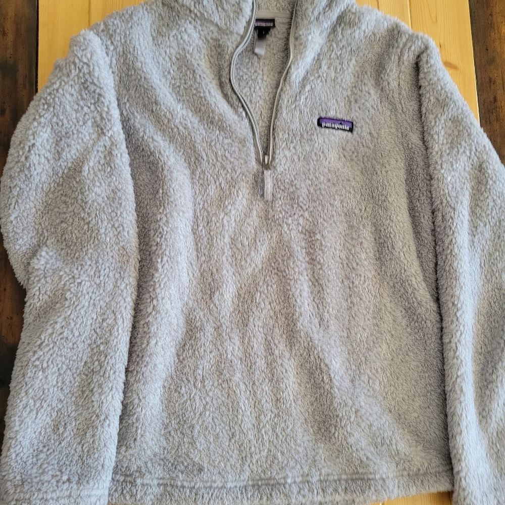 Patagonia 1/4 zip- gray women's large